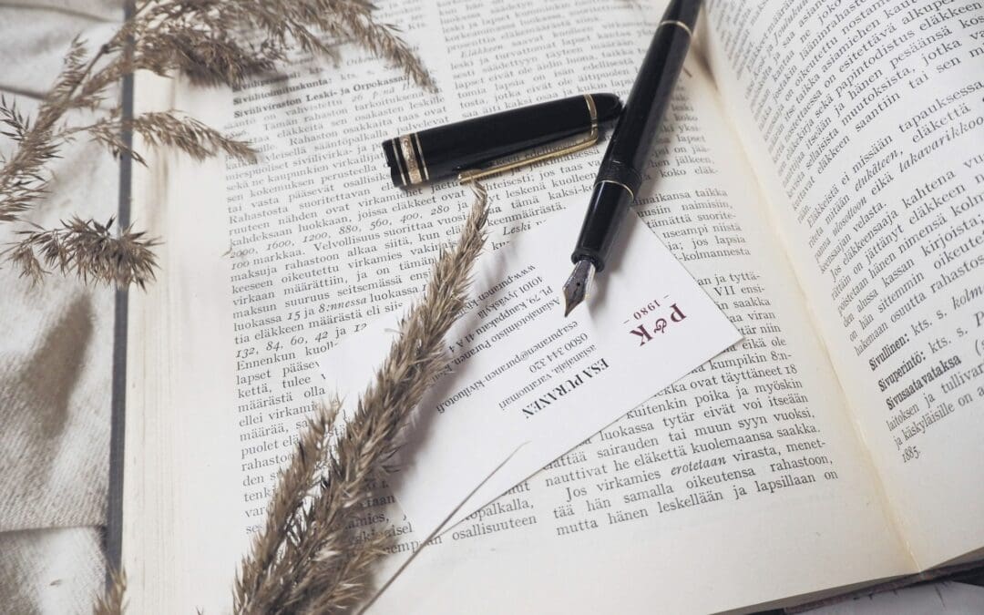 Asianajaja ja lakimies – mitä eroa nimikkeillä on?